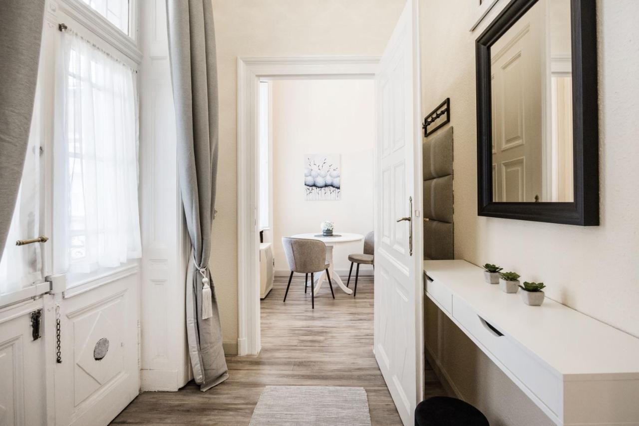 ANDRÁSSY CENTER Apartment Budapest Exterior foto
